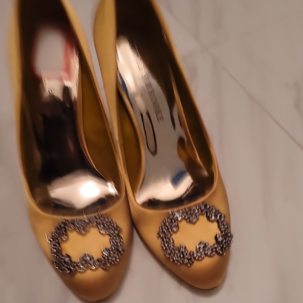 Audrey Brooke Yellow Embellished Heels - Picture 5 of 6